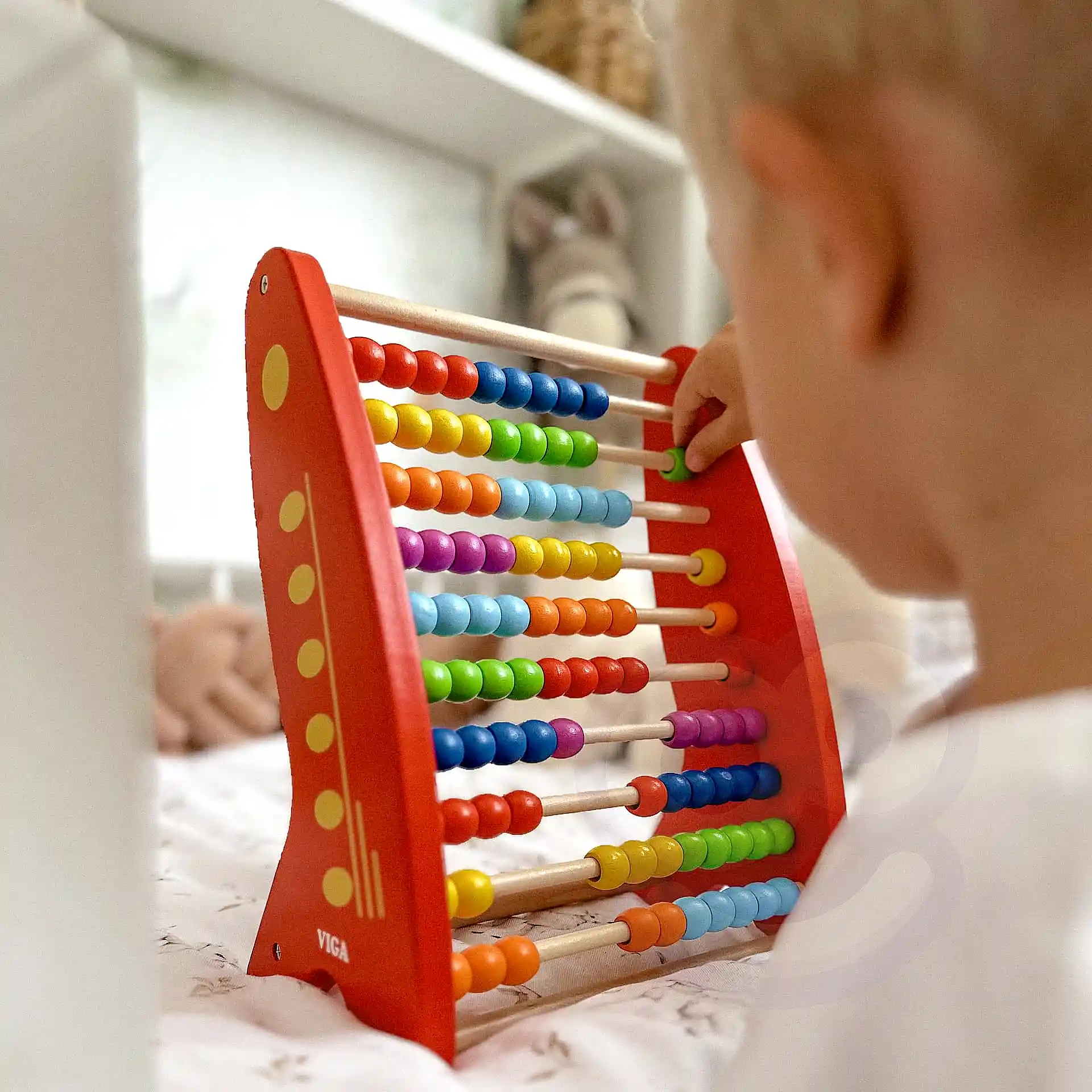 العداد الخشبي الملوّن